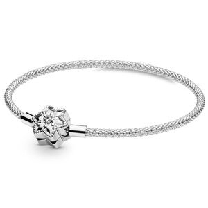 Pandora Moments Shine Bright Snowflake Star Christmas Charm Bracelet Bangle